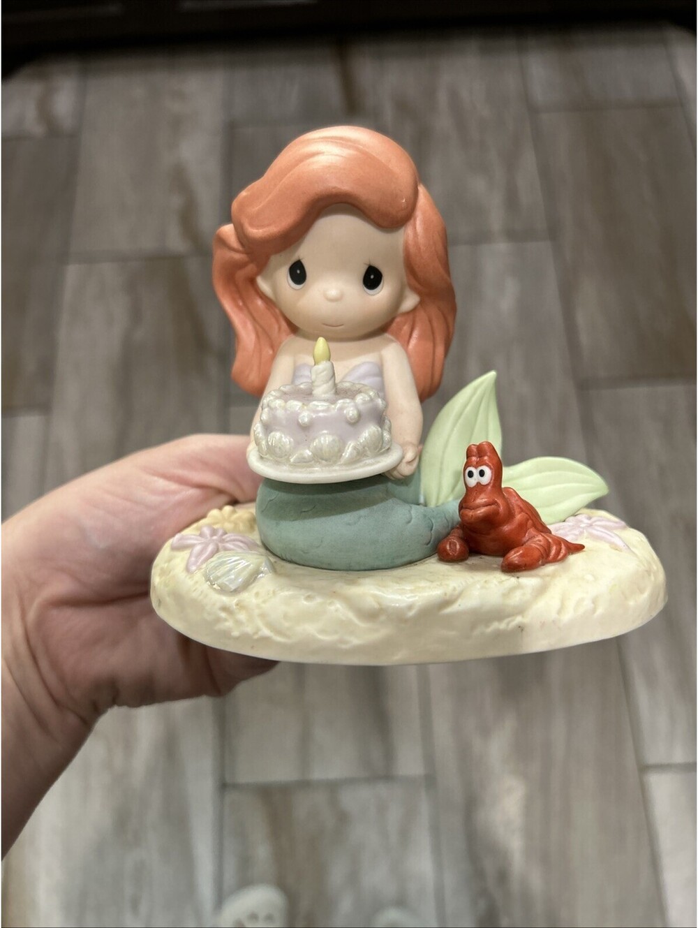 PRECIOUS MOMENTS DISNEY "BIRTHDAY WISHES FROM MY WORLD TO YOURS" 810039
